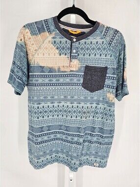 Free Planet Mens Sz M Short Sleeve T Shirt Blue Aztec Print Henley